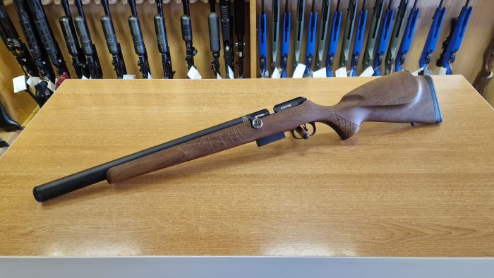 b1c4f6c7-a343-40af-8d02-5729d2680a22