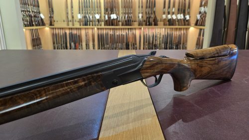 27a5cca4-8962-4350-ba5d-5f4bad68221f