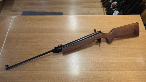 d8635a3c-40f5-4418-b69c-17e199299750