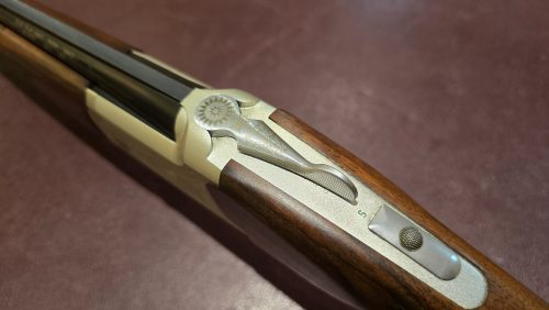 cb115269-877d-4f90-8a4f-5b58b6385c53