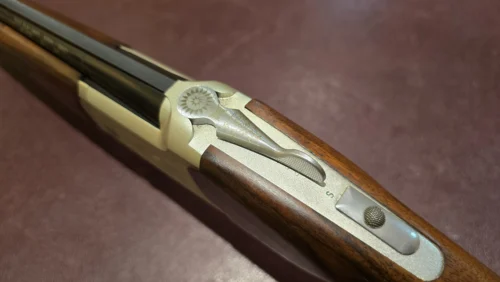 cb115269-877d-4f90-8a4f-5b58b6385c53