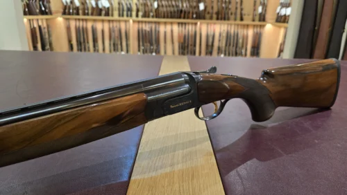 e619e5f0-c488-4b73-adf5-efe1d3b3d795