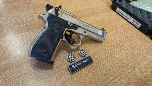 cee3e23b-6d44-41fd-b6dc-c7ed8a465f02