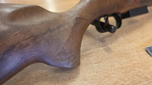 e27532c7-f4ea-4cc1-92b0-9345f3a22794