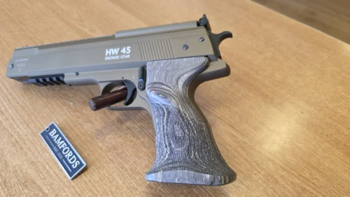 576d254b-60cf-48e1-a091-b2160c8f9fb0