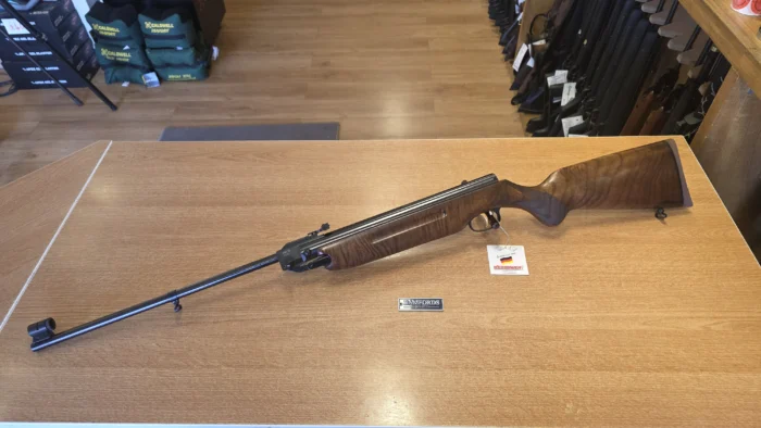 5b4dc28e-6e55-4701-96f0-6735e95af9bd