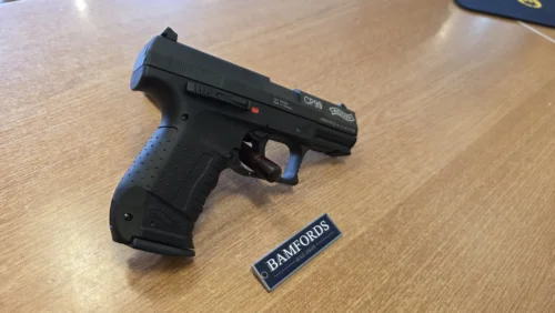 e8071809-2ef9-49e4-b21b-1d121acd1194